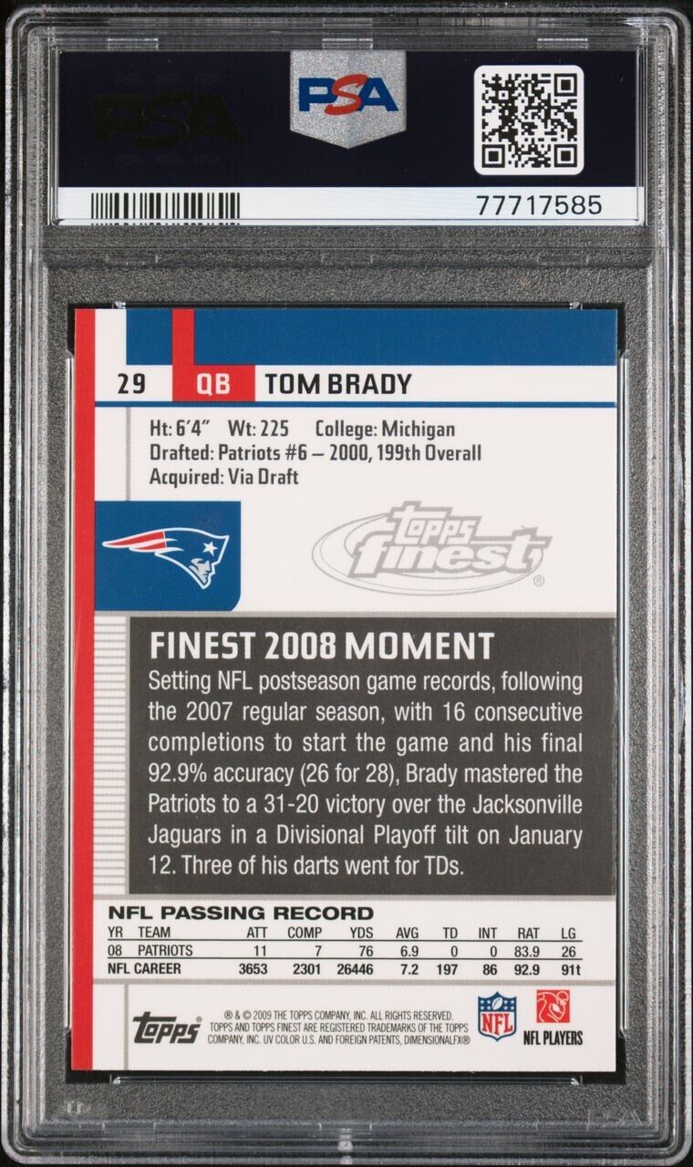 2009 Topps Finest #29 Tom Brady PSA 9