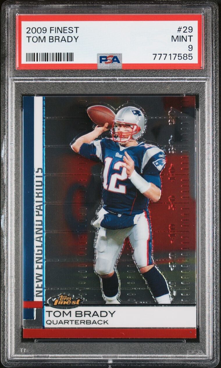 2009 Topps Finest #29 Tom Brady PSA 9